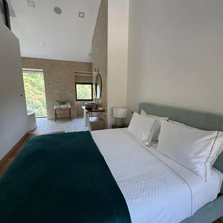 Ildefonso Luxury Villa *